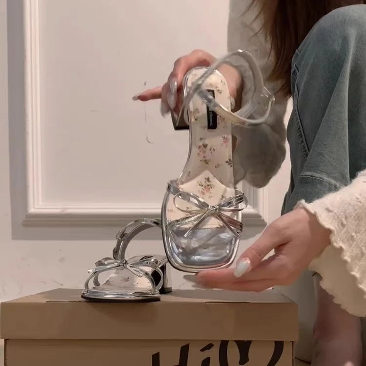 复古银色粗跟凉鞋女款2025年新款夏季外穿百搭小个子凉单鞋ins潮