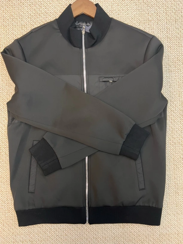 老伙计三角红标外套