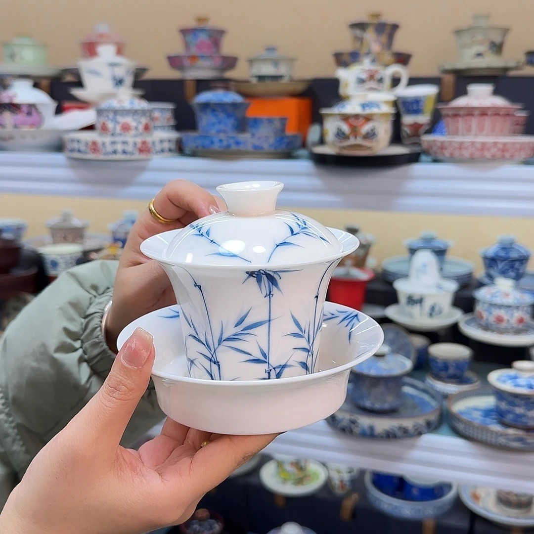 盖碗里的水煮开后