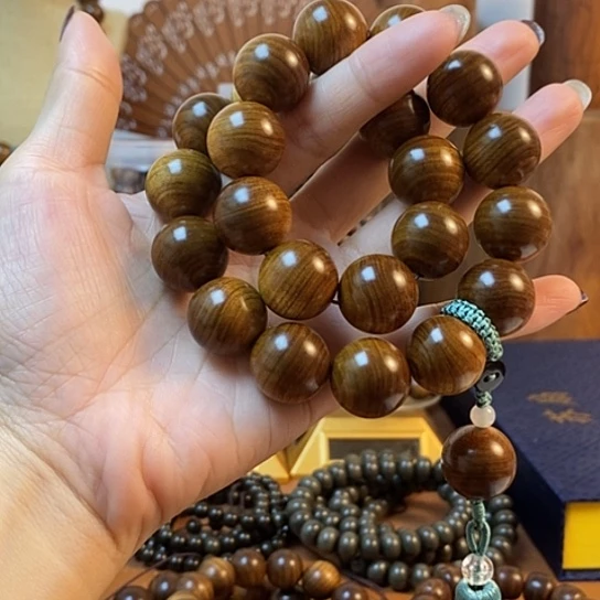 老山檀香黑肉沉水1.8手持