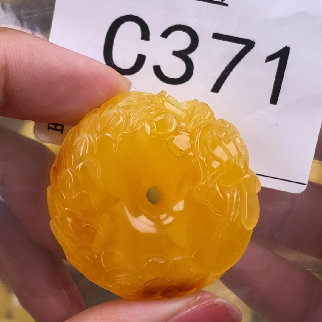 琥珀未镶嵌珠宝奇石35.6