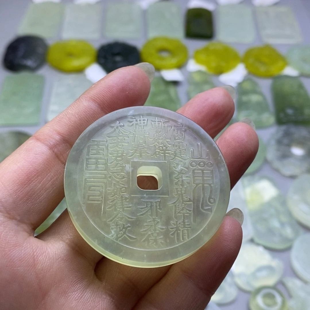 蛇纹石玉颈饰未镶嵌阿*