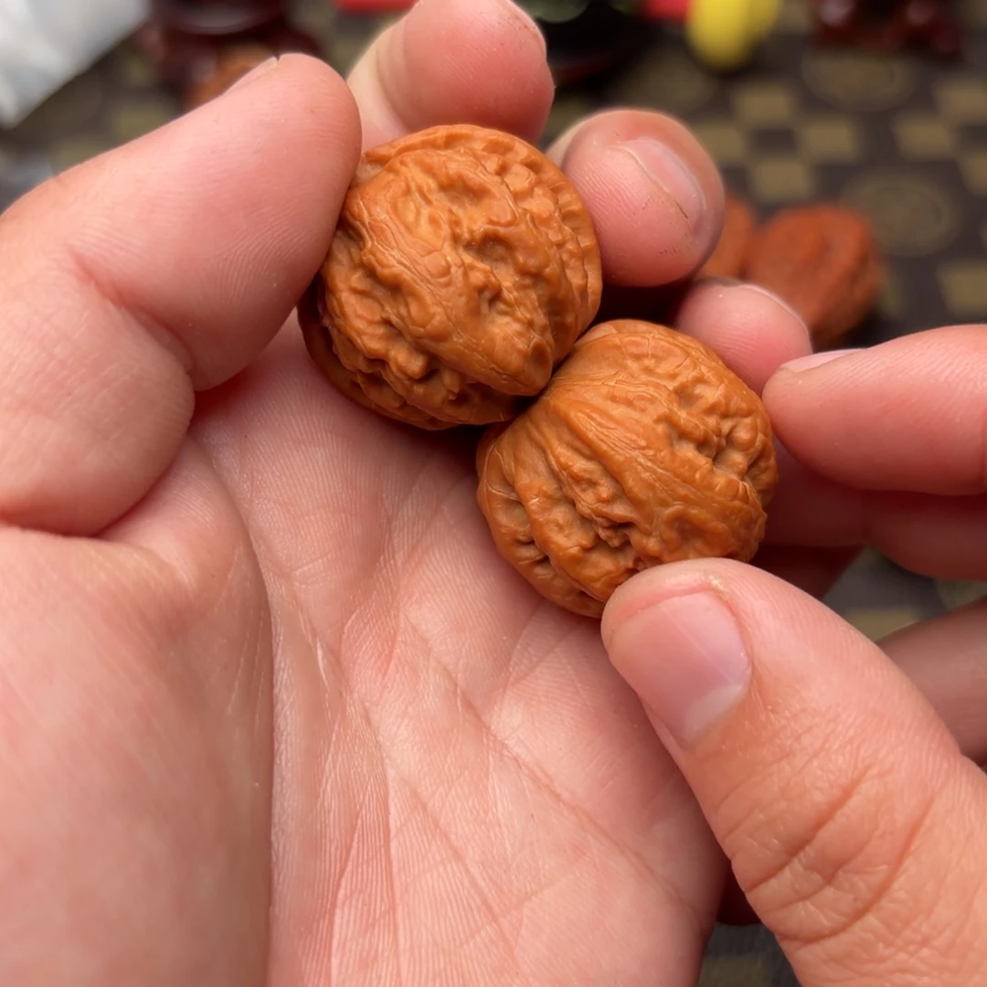 文玩核桃把件6700000