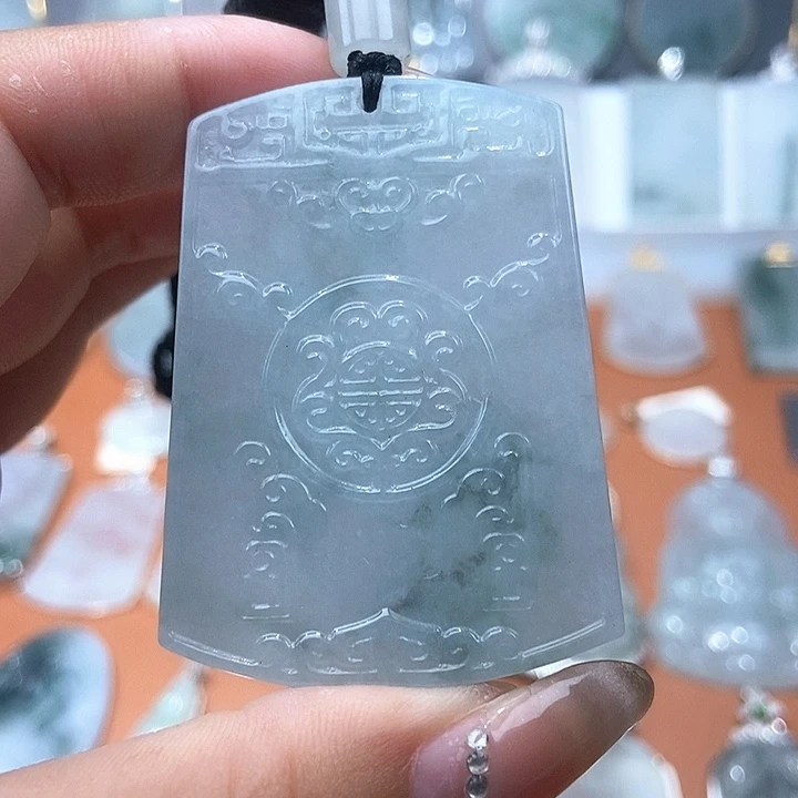 翡翠未镶嵌吊坠(不含链)天然缅甸翡翠