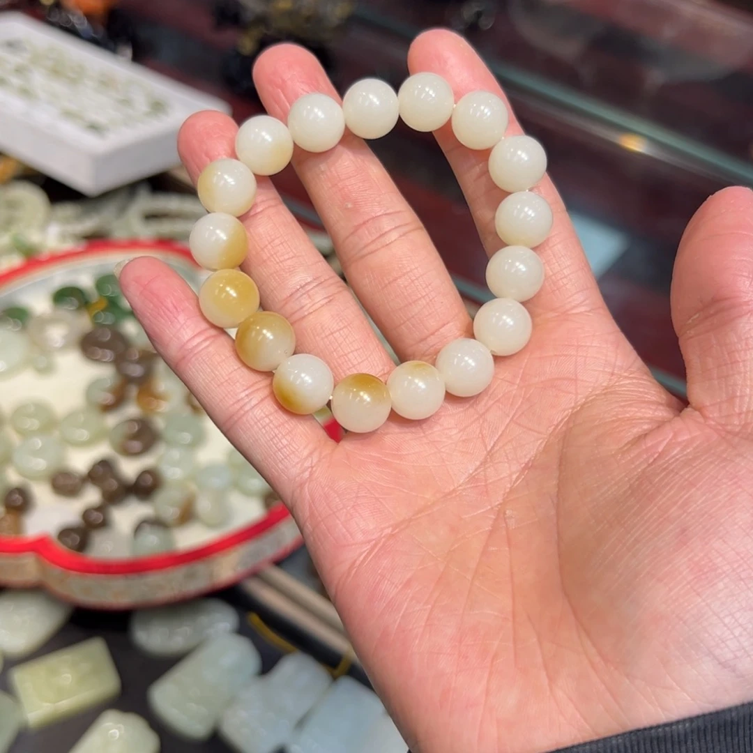 套链未镶嵌和田玉红*果