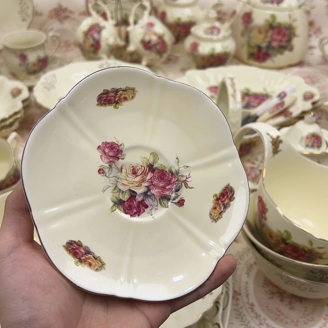 陶瓷两个装陶瓷陶瓷