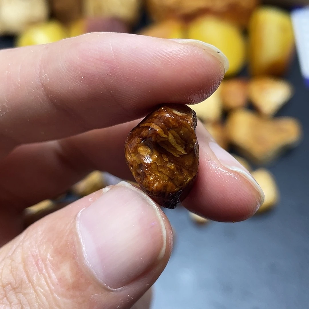 未镶嵌定制琥珀定制