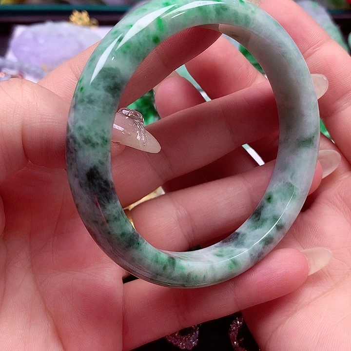 翡翠未镶嵌手镯翡翠手镯