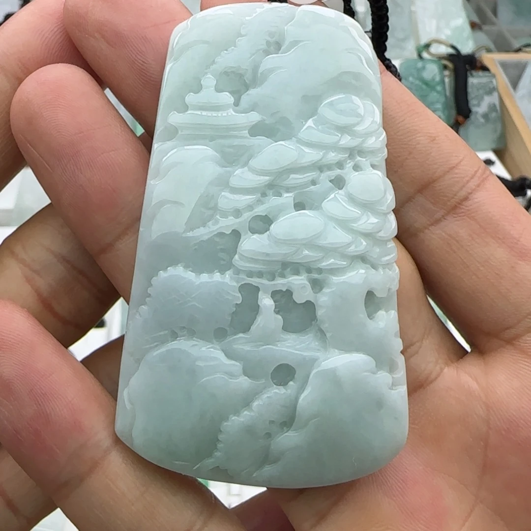 翡翠未镶嵌颈饰翡翠