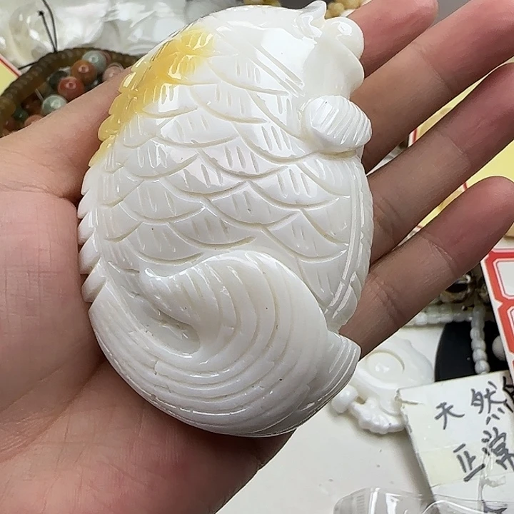 風***莭贝壳其他瑕疵鱼手把件47号