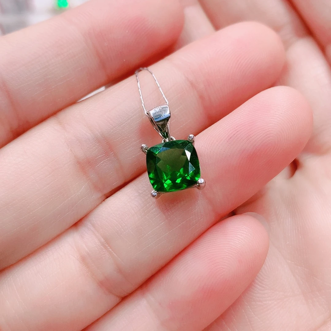 透辉石吊坠银S925镶嵌