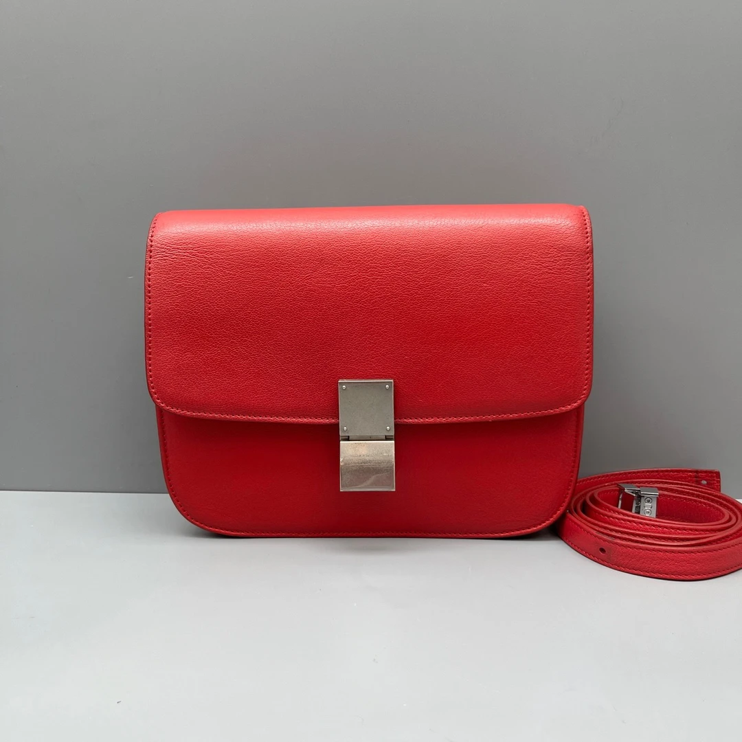 95新 Celine/思琳 全皮中号Box豆腐包 尺寸23*18 SV14498