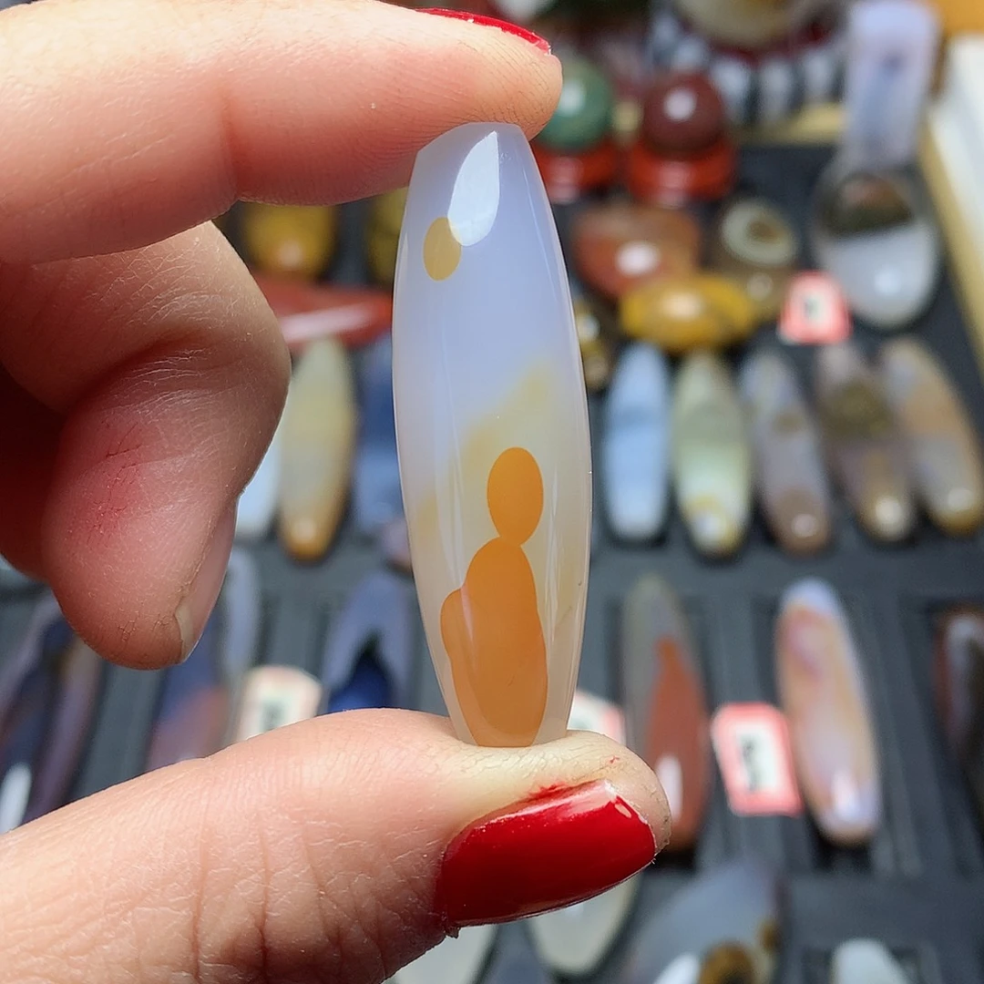 玛瑙/玉髓颈饰未镶嵌妖****岁