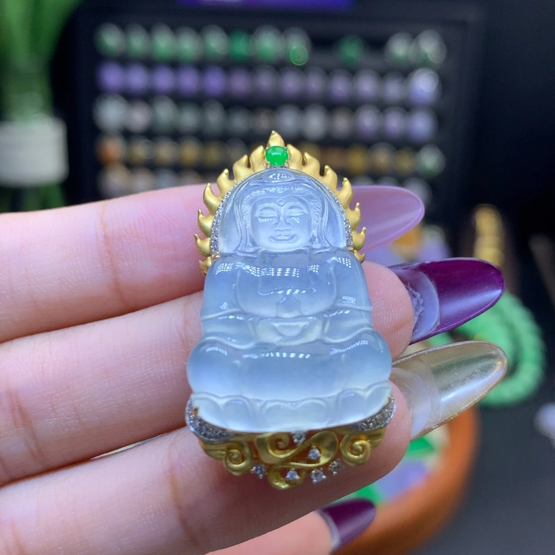 翡翠18K金镶嵌颈饰