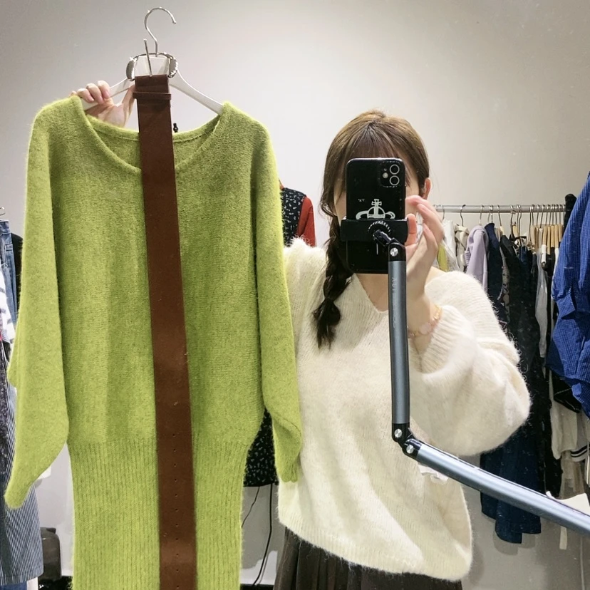 【闪购商品】绿色毛衣
