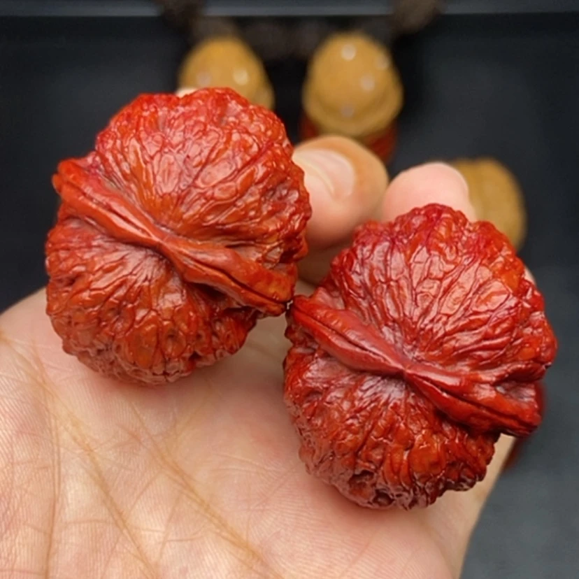 【闪购商品】文玩核桃把件38尺红彩铁狮子头