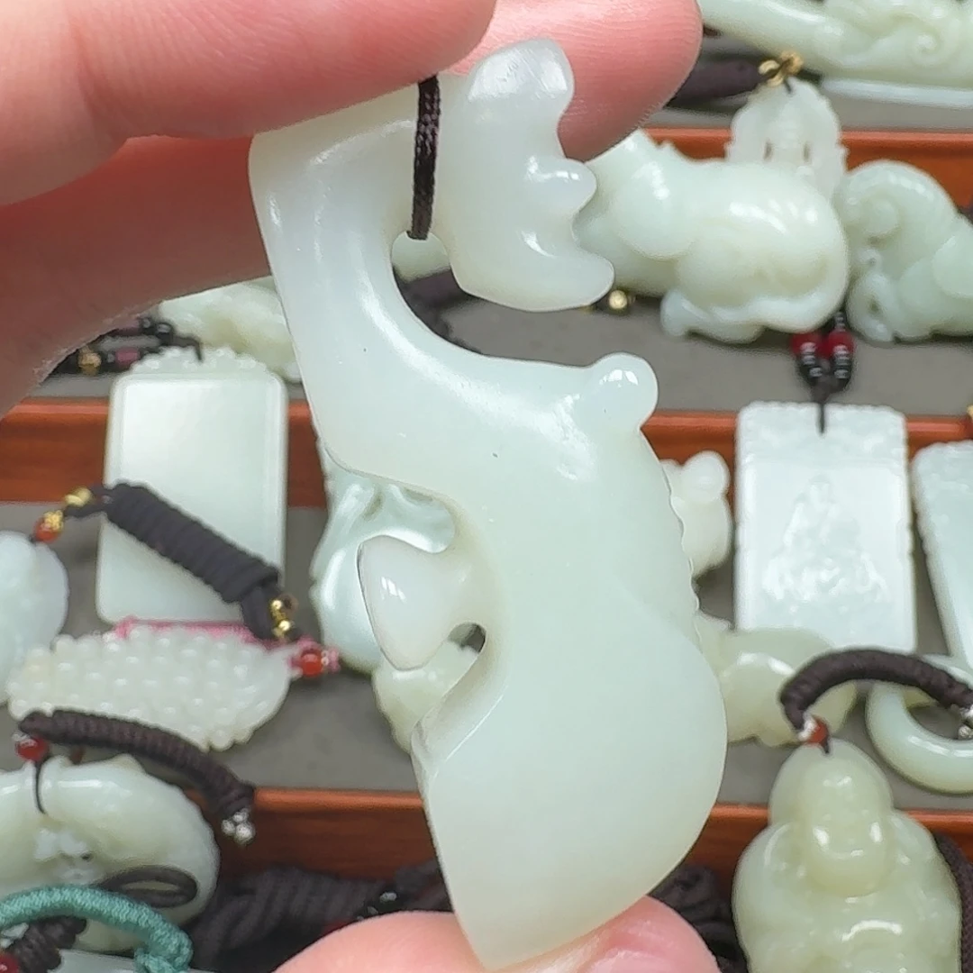 和田玉未镶嵌摆件