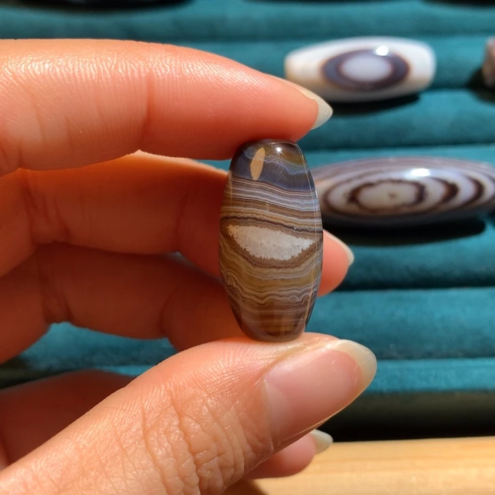 未镶嵌玛瑙/玉髓珠宝奇石