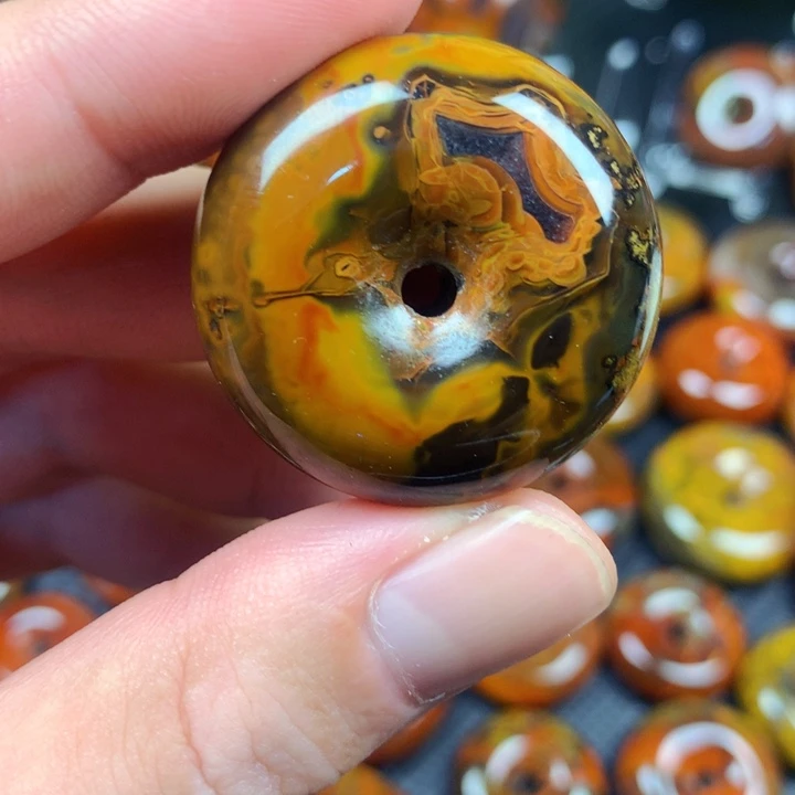 少***来玛瑙/玉髓战国红玛瑙合金