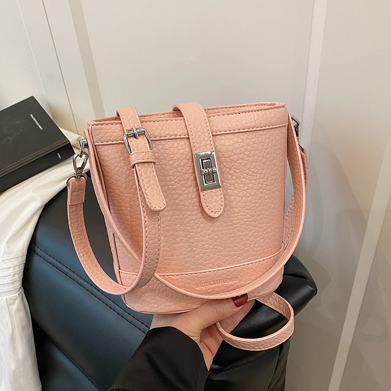 新款时尚百搭潮流轻奢女包单肩斜挎包6045粉色