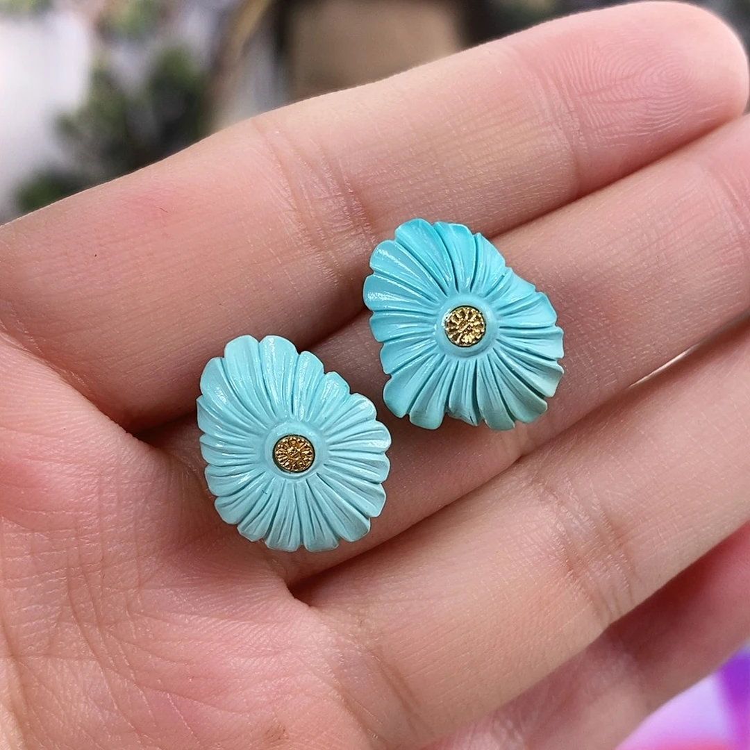 绿松石18K金镶嵌珠宝奇石