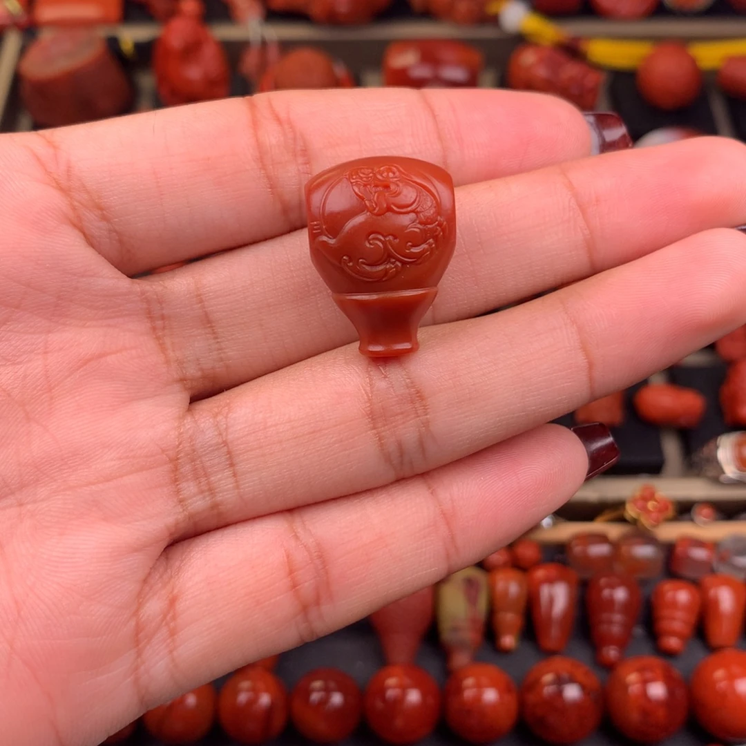 南红玛瑙未镶嵌三通16+