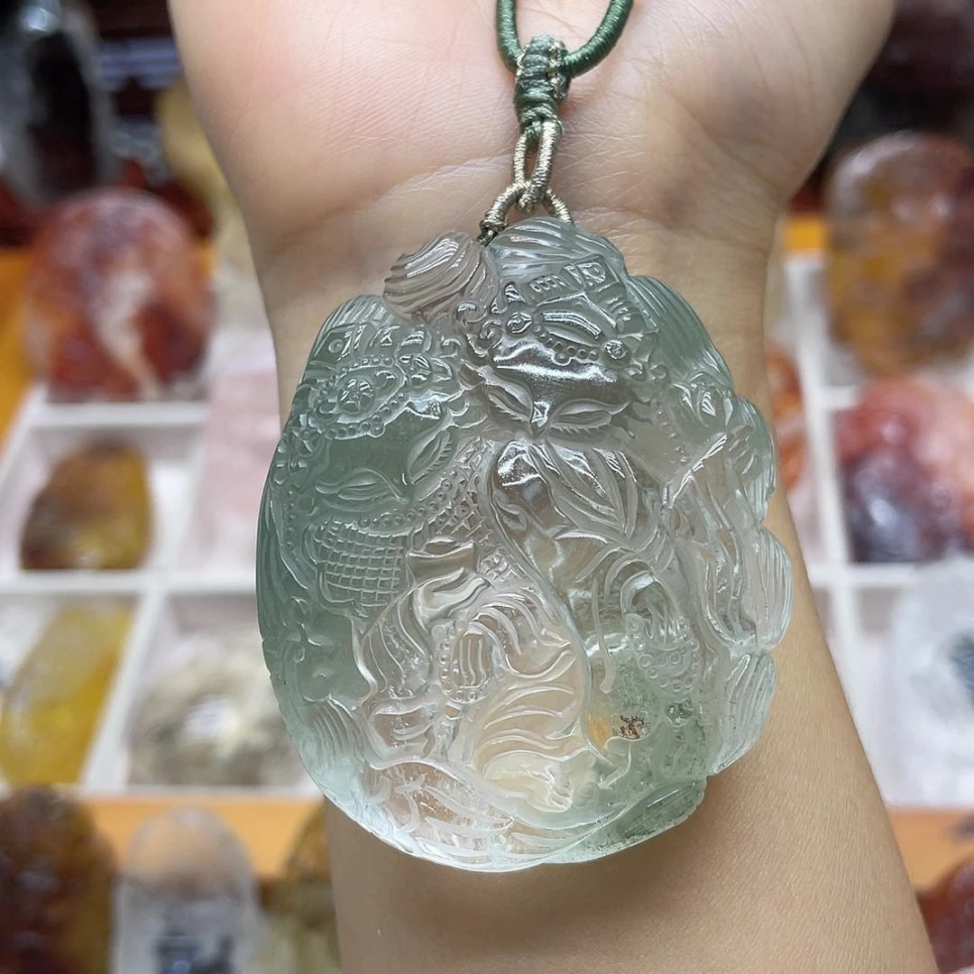 颈饰未镶嵌水晶天然