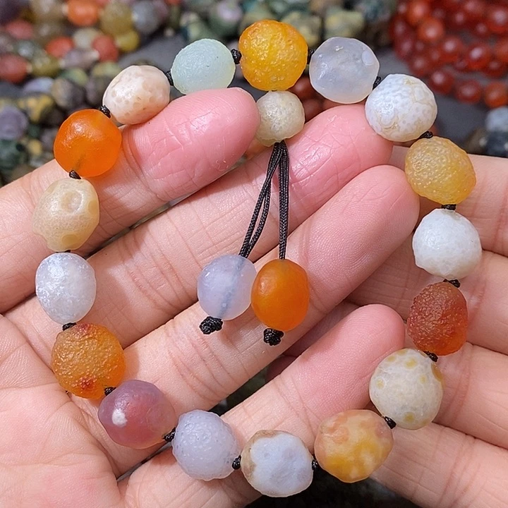 未镶嵌玛瑙/玉髓珠宝奇石