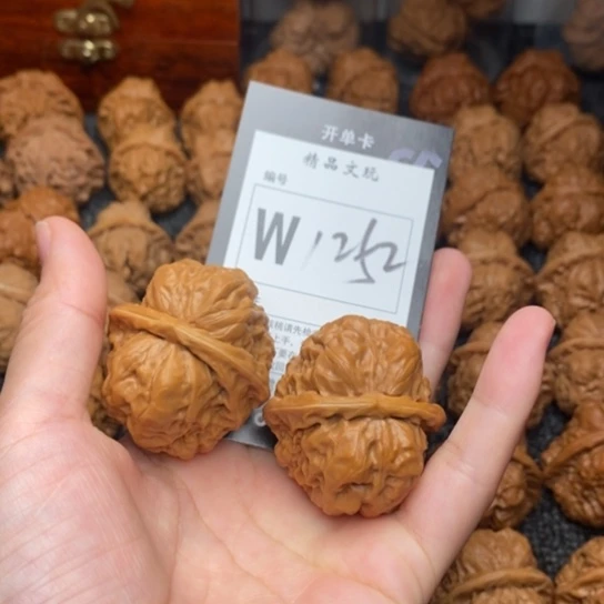吊坠桃核鼠**运我是第一百39