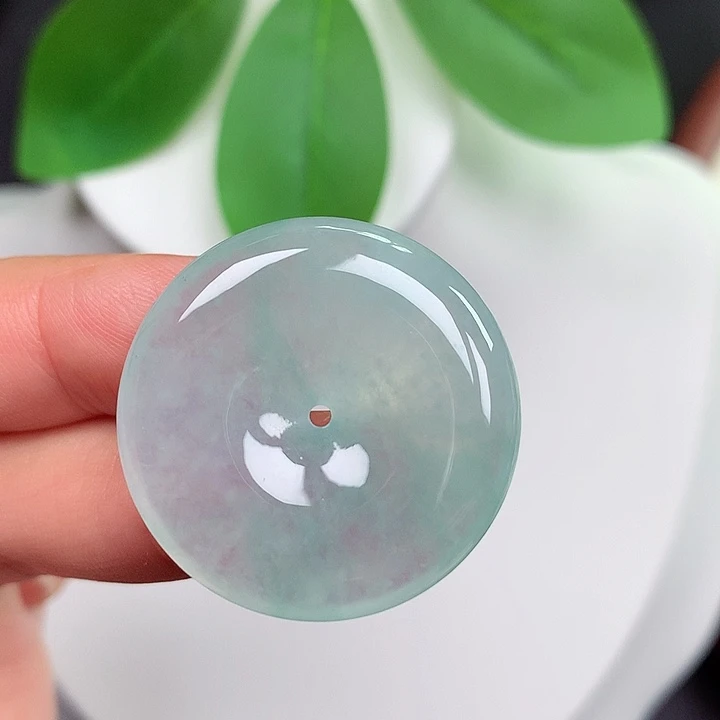 颈饰未镶嵌翡翠平安扣 28.9x5.7mm