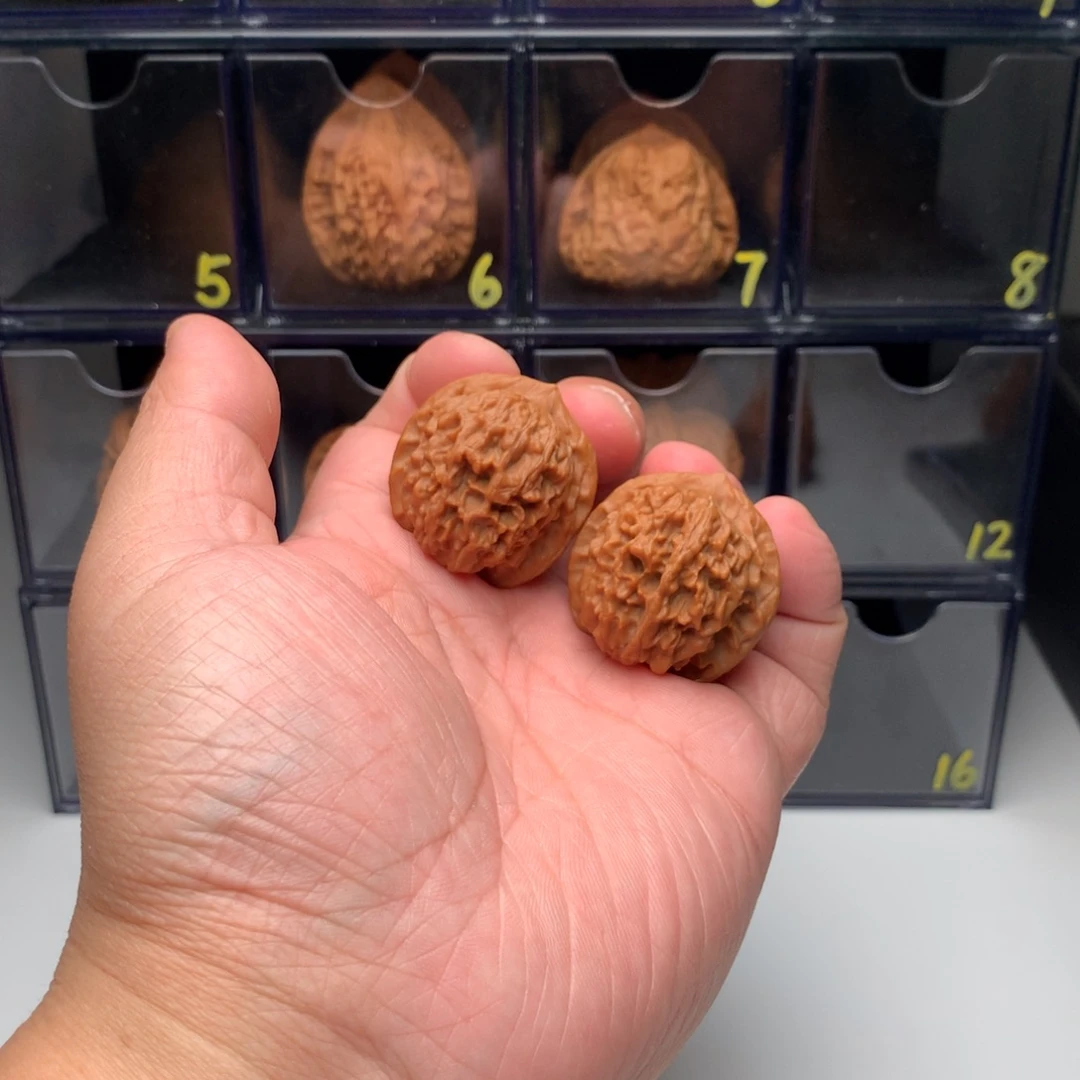 星***啊文玩核桃吊坠文玩核桃123456789