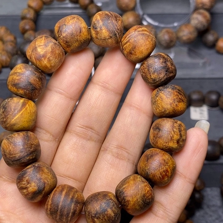 贡木手串/手链A****1留疤