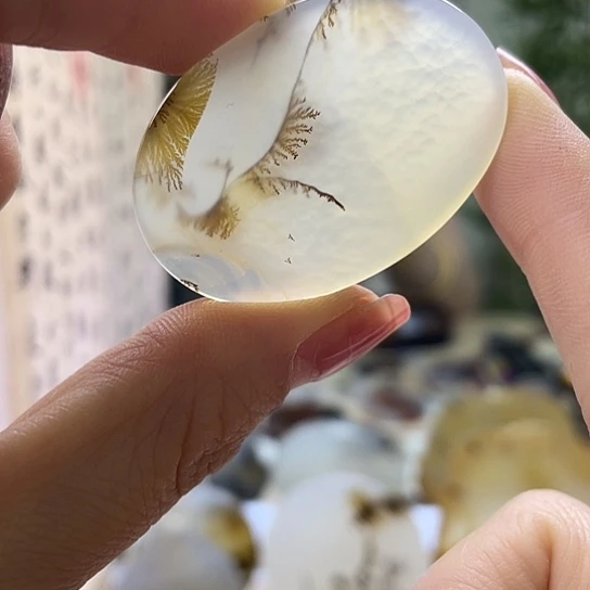 玛瑙/玉髓吊坠未镶嵌