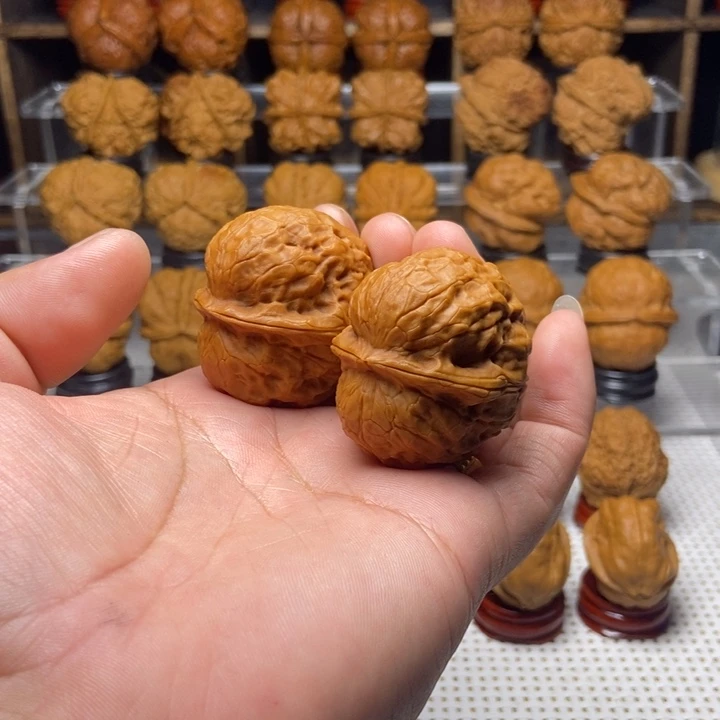 .***7桃核吊坠1玄武金蟾