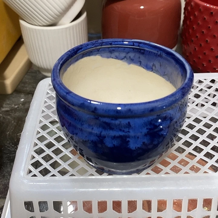 摆件陶盆有孔 瑕疵介意勿拍