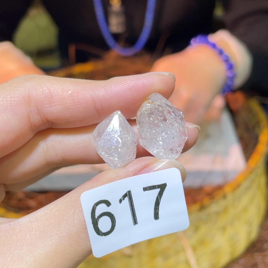 未镶嵌水晶珠宝半成品