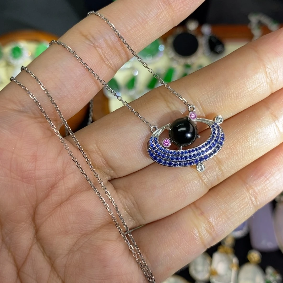 翡翠18K金镶嵌颈饰A货翡翠