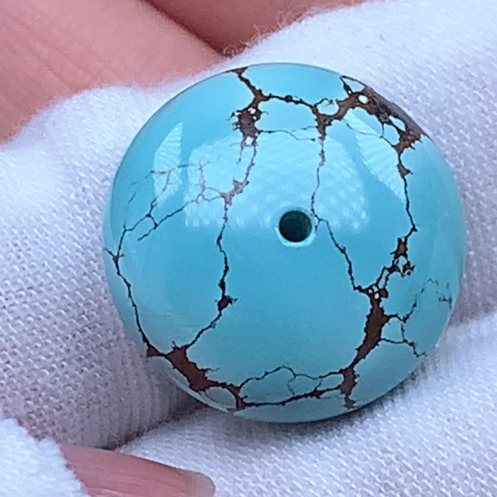 绿松石颈饰未镶嵌