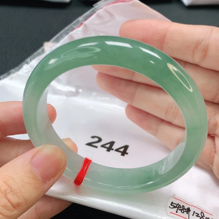 未镶嵌手镯翡翠缅甸54