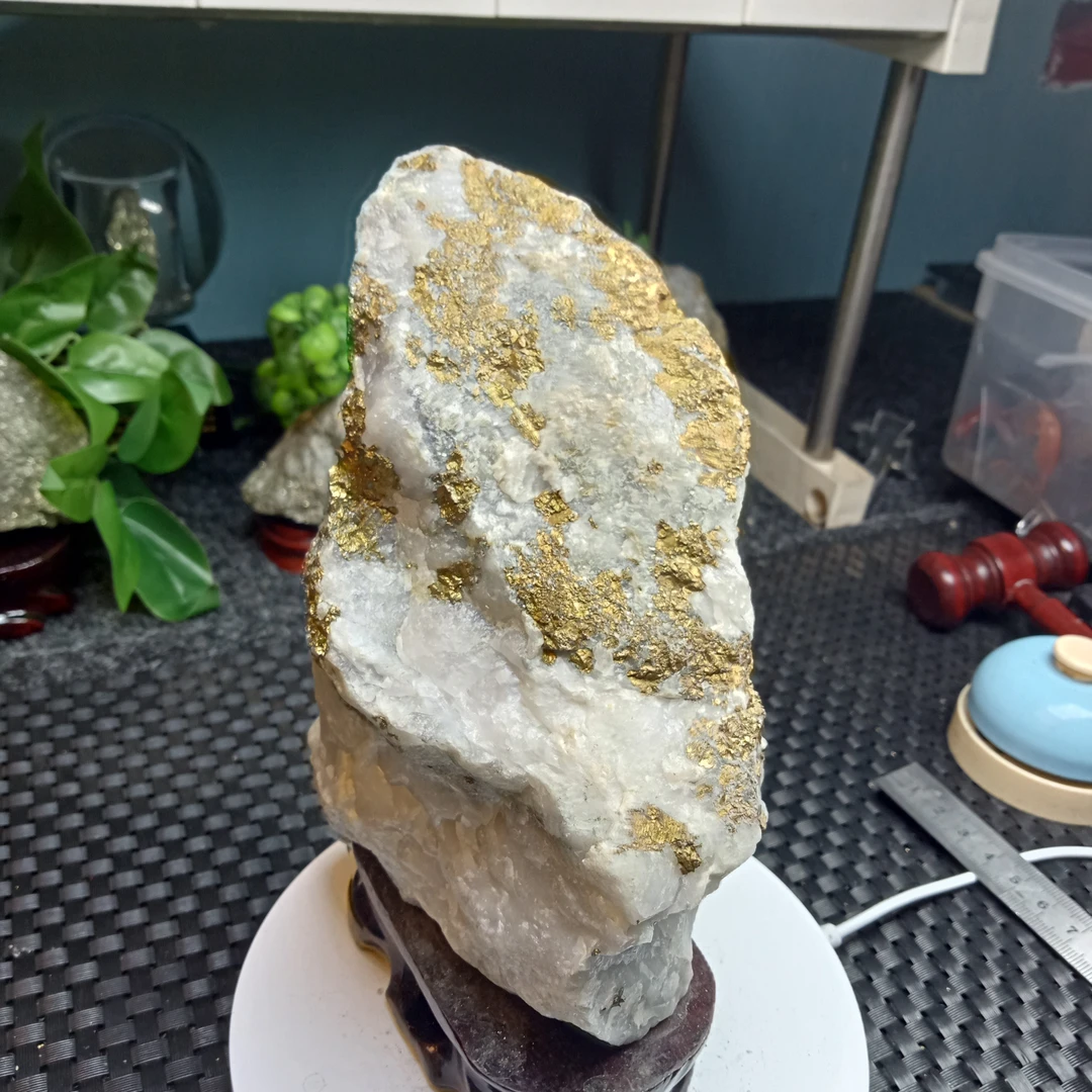 截图为准纯天然金矿石摆件