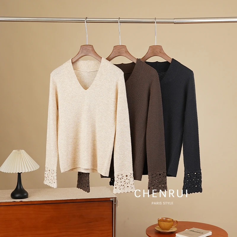 CHENRUI 歆姐2025新款 “心的悸动”V领洋气软糯针织打底针织衫1629