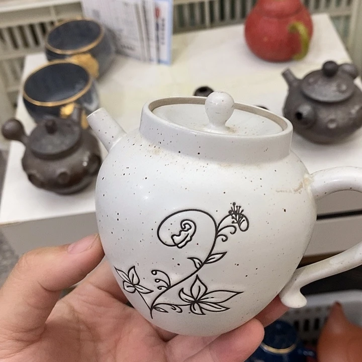 陶瓷艺术品及陶瓷制品