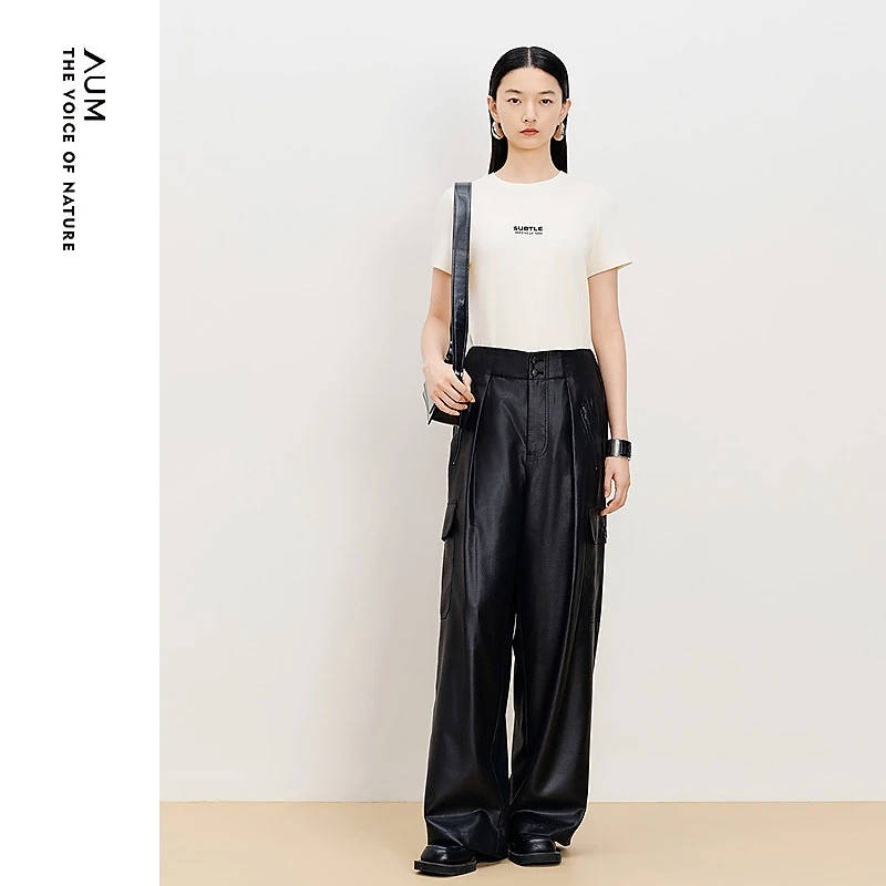 AUM噢姆秋冬时尚女士黑色显瘦高腰直筒宽松休闲裤M1EG43065