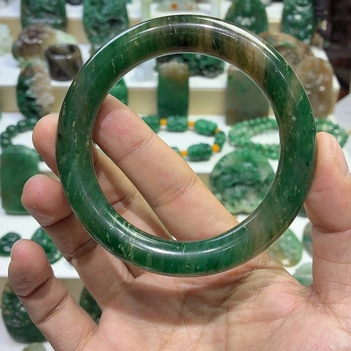 独山玉未镶嵌手镯60圈口 老料