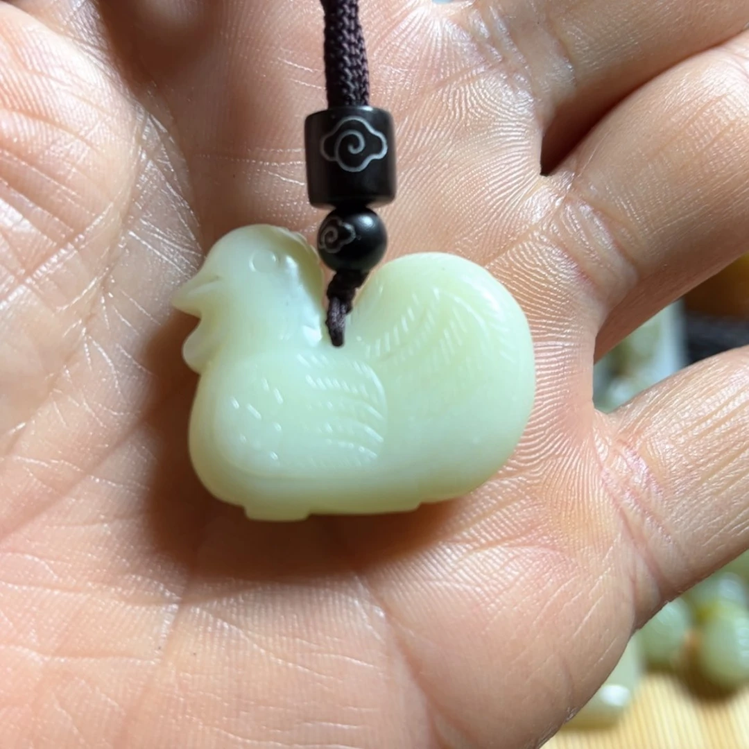 【闪购商品】和田玉颈饰未镶嵌