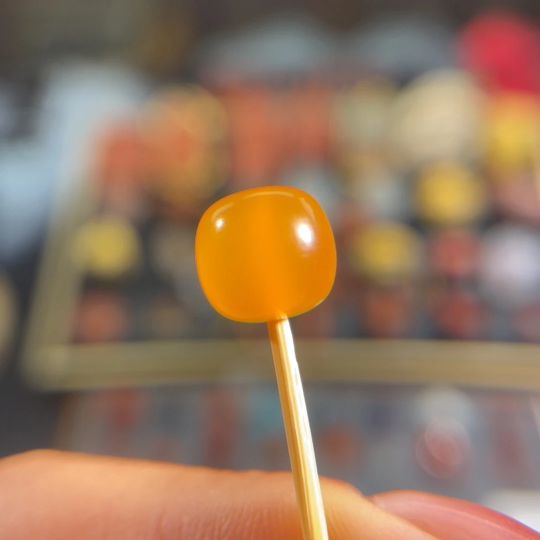 玛瑙/玉髓蒲缥 黄冰 老型珠 9.5mm未镶嵌