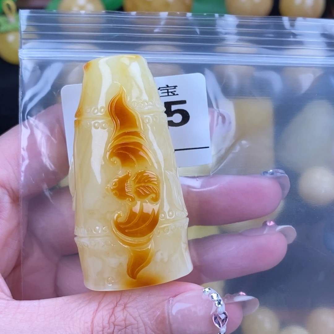 琥珀未镶嵌珠宝奇石裸石