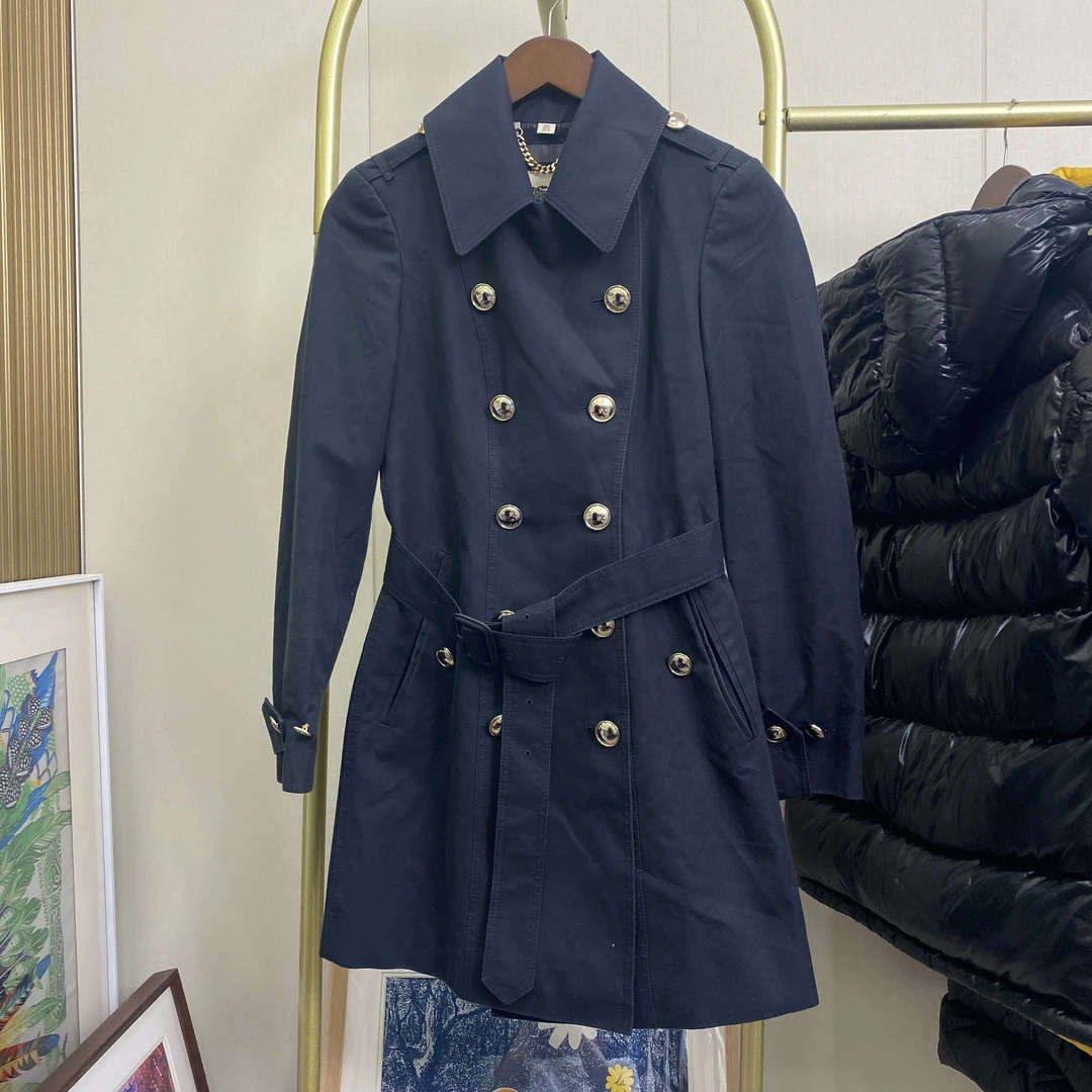 99新 BURBERRY/博柏利 博柏利 金扣双排扣风衣 UK6码 11355