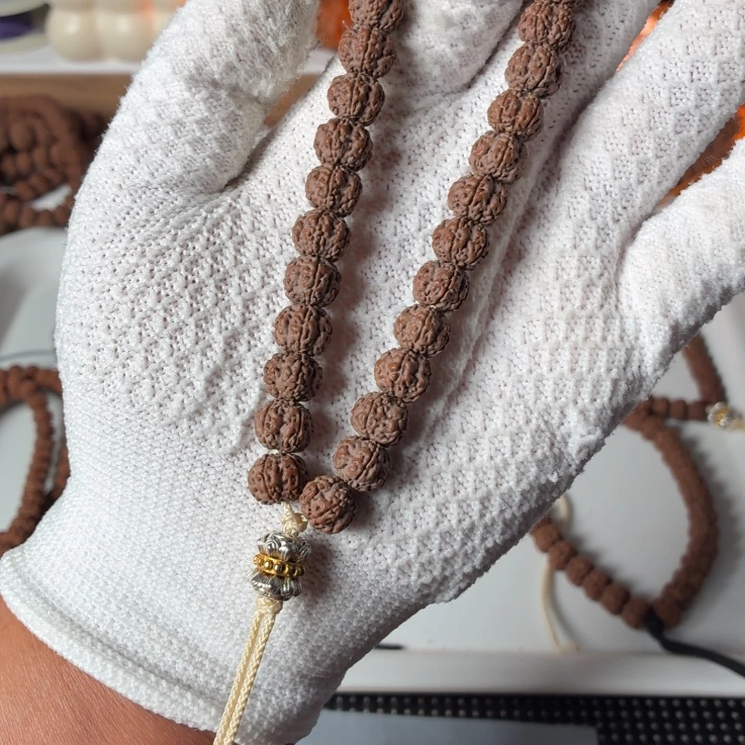 金刚菩提手串老树梅花小金刚手持