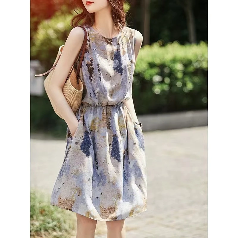 2025夏季新款印花连衣裙女复古时髦减龄小裙子设计感小众好看裙子